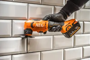 Çoxfunksiyalı alət / Мultialət (renovatr) AEG BMT18-0